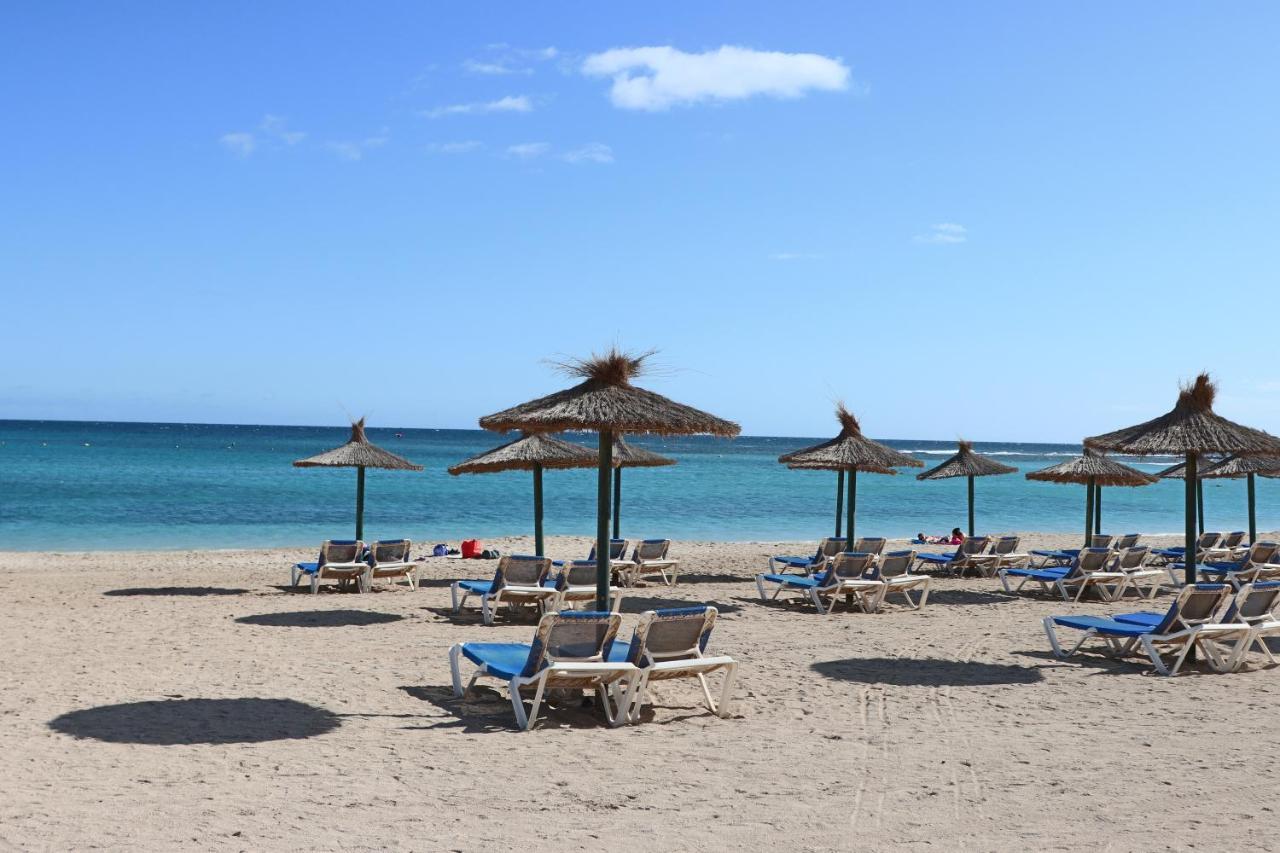 1 Bedroom Apartment In The Center Of Caleta De Fuste Bagian luar foto