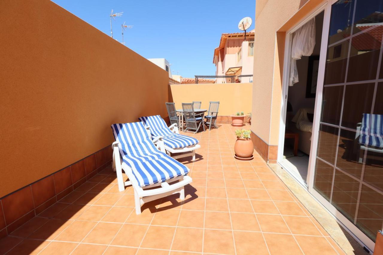 1 Bedroom Apartment In The Center Of Caleta De Fuste Bagian luar foto